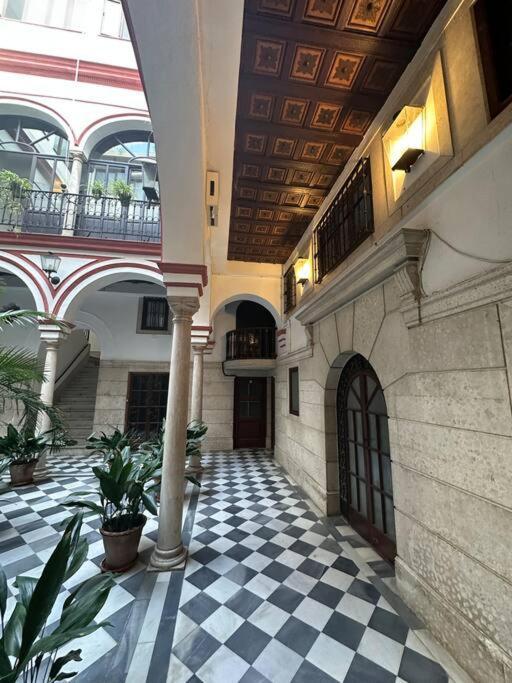 Apartamento Patio Sevillano Frente Catedral Exteriör bild